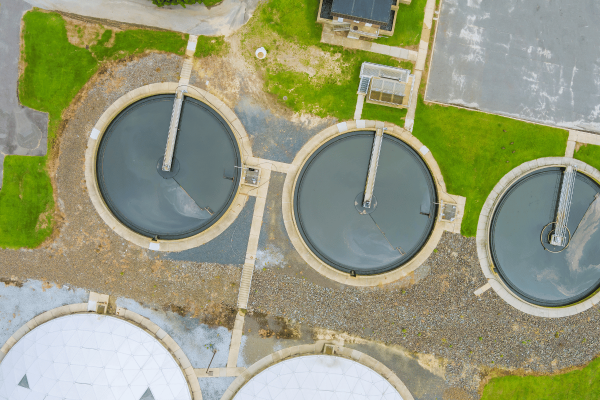 The Benefits of Using a Clarifier Tank System in Water Treatment