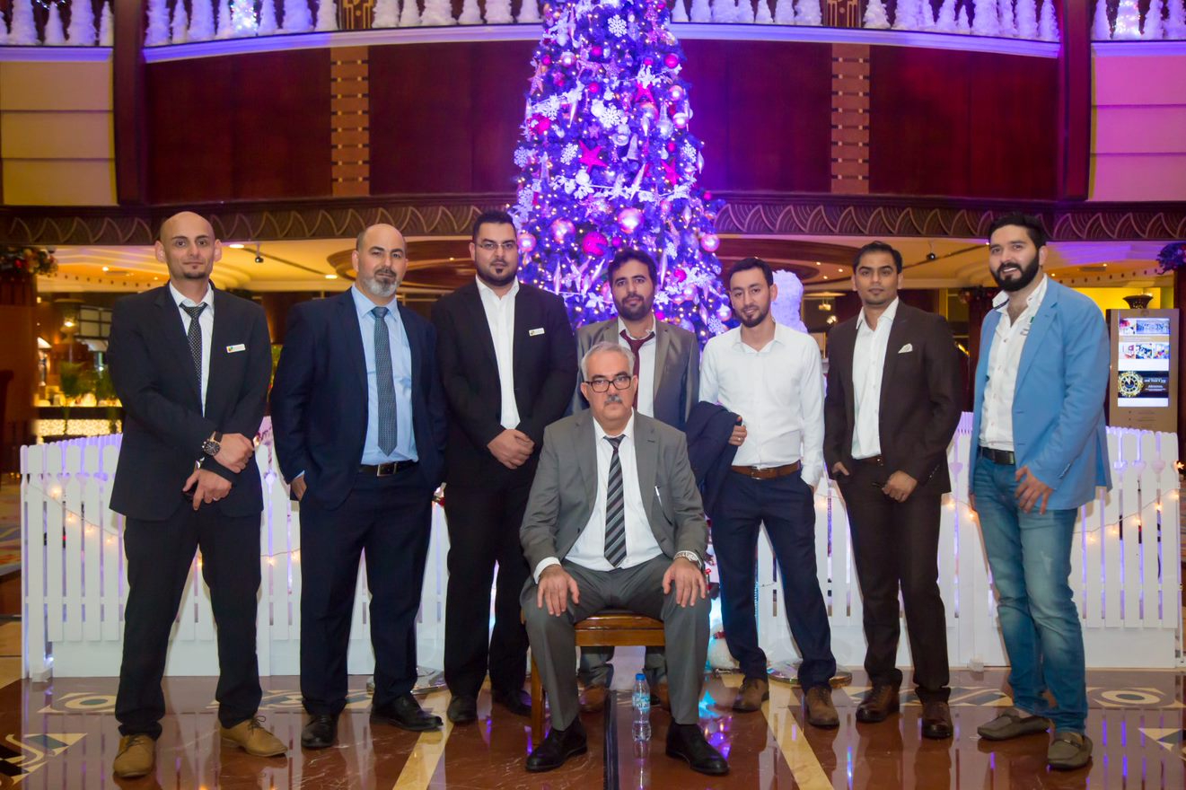 1606714817-company-year-party-21