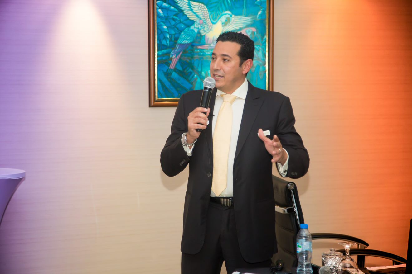 1610952802-1606712967-company-year-party-1